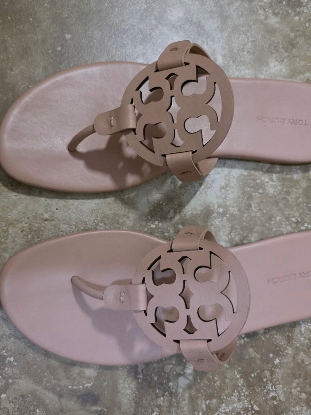 Women's Sandals - Picture 3 of 7